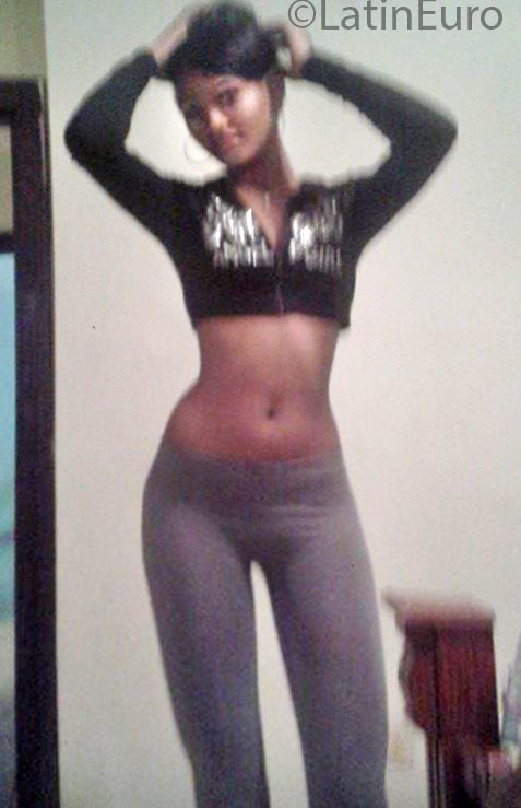 Date this beautiful Dominican Republic girl Marcela from Santo Domingo DO24912