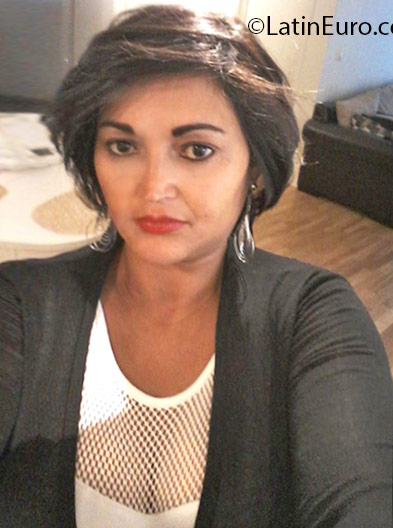 Date this good-looking Norway girl Angela from Trondheim NO201