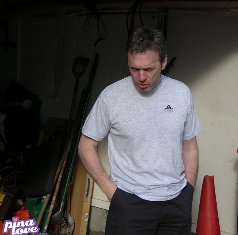 Date this exotic United Kingdom man Paulwkr1 from Surry GB863