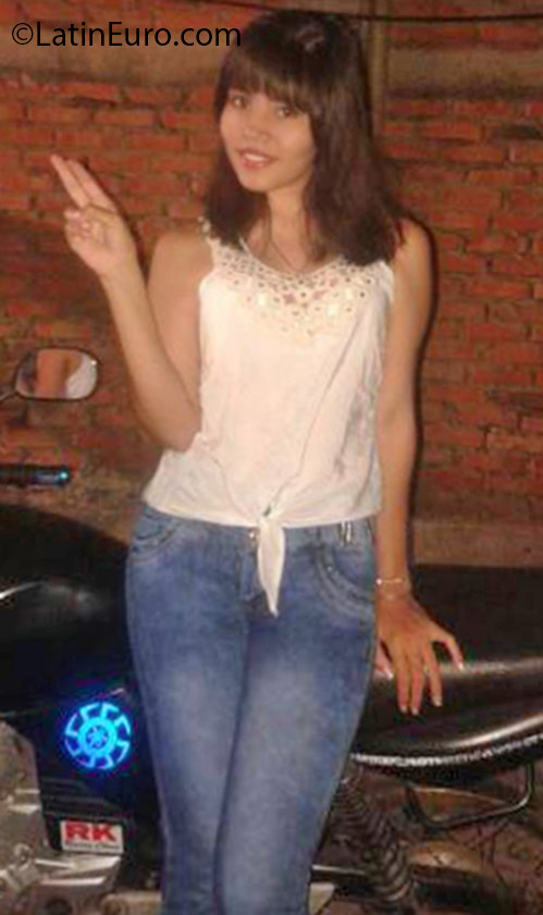 Date this passionate Colombia girl Iza from Bucaramanga CO18734