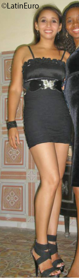 Date this delightful Honduras girl Martha from David HN2058