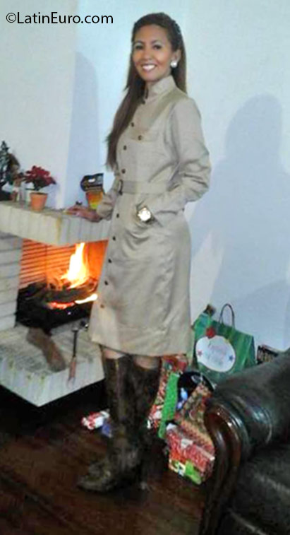 Date this beautiful Venezuela girl Maria from Caracas VE660