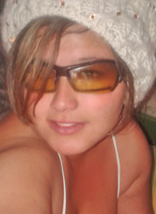 Date this happy Colombia girl Alejandra from Bogota CO18814