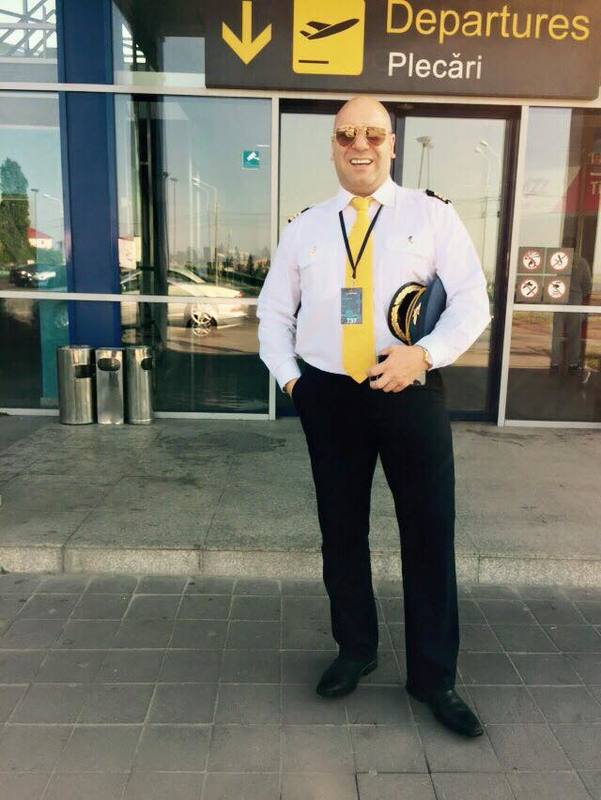 Date this happy United States man Frank from New York US17392