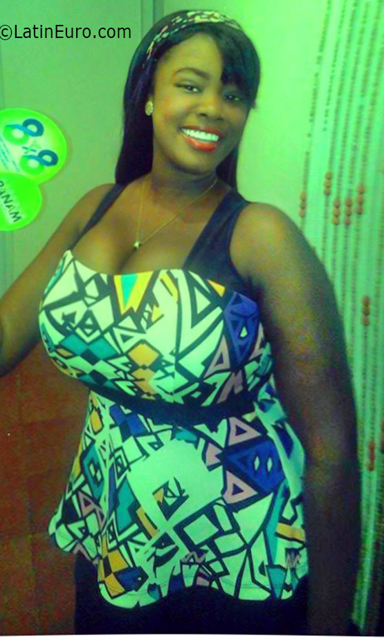 Date this cute Dominican Republic girl Lourdie from Santiago DO26086