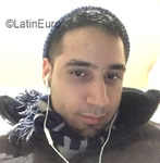 stunning United States man  from New York US17477