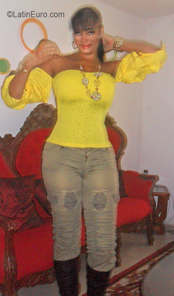 Date this delightful Colombia girl Janit from Jamundi CO19117