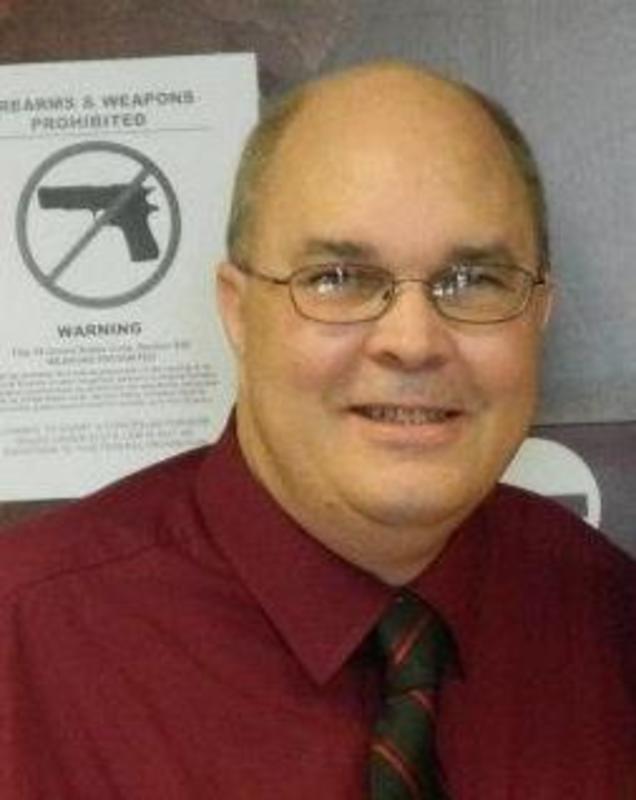 Date this funny United States man Chris from Springdale US17558