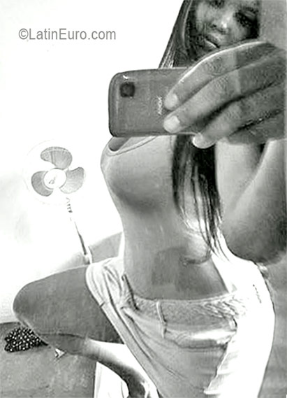 Date this delightful Brazil girl Edalcimar from Contagem BR9756