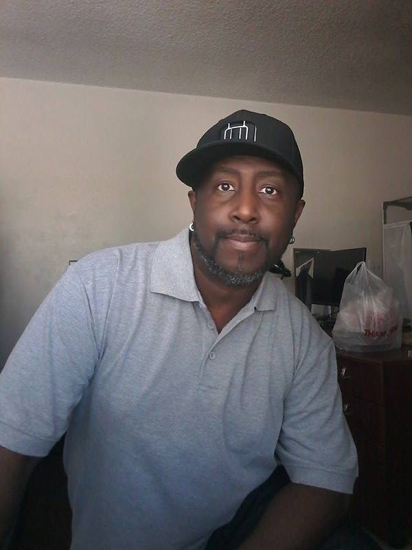 Date this lovely United States man Firstliight from Moreno Valley US17573