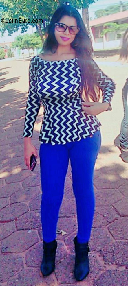 Date this hard body Brazil girl Franci from Sao Luis BR9760