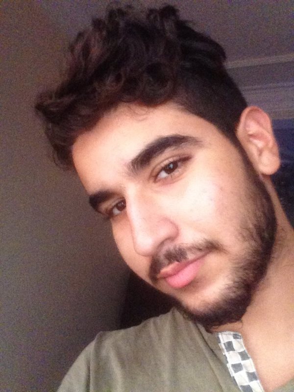 Date this sensual Colombia man Hamzaarkm from Paris CO19628