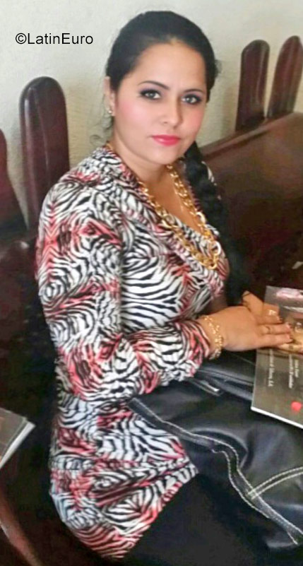 Date this passionate Cuba girl Yosvani from Habana CU76