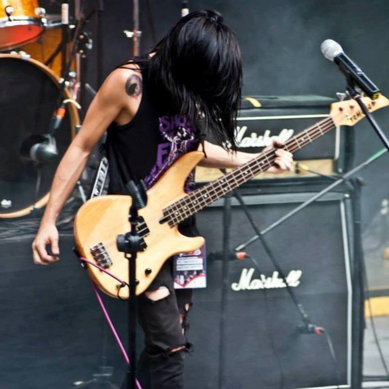 Date this hard body Colombia man Santiago from Medeliin CO20001