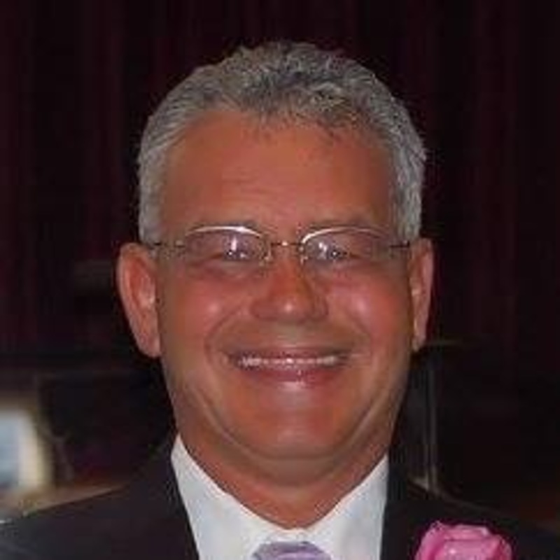 Date this attractive United States man Ray from Owyhee US18036