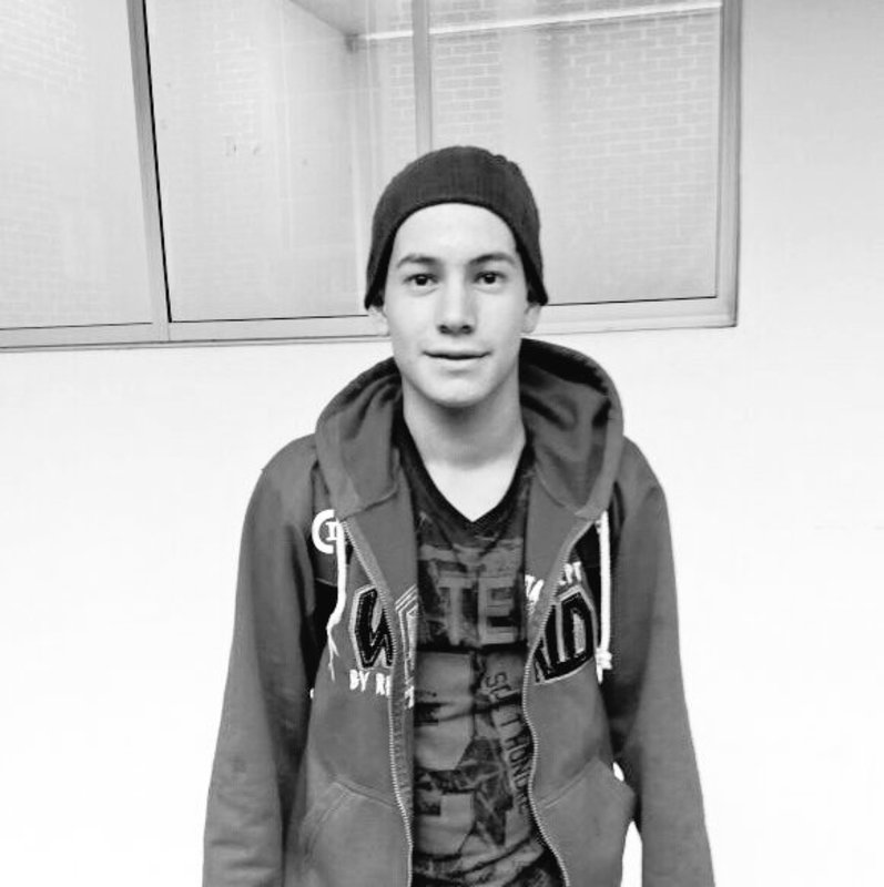 Date this pretty Colombia man Gustavo osorio from Manizales CO20997