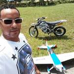 tall Colombia man Jonathan aspril from El Bagre CO21116