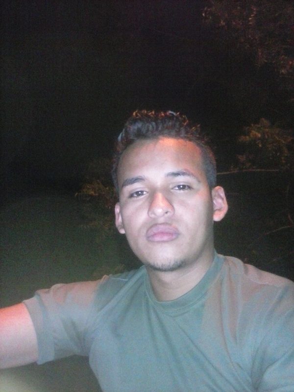 Date this athletic Colombia man Danis from Monteria CO21441
