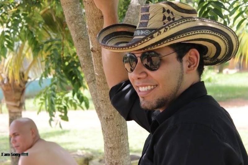 Date this funny Colombia man ALBERTO from Bogota CO21881