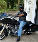 young United States man  from Lawrenceville US18329