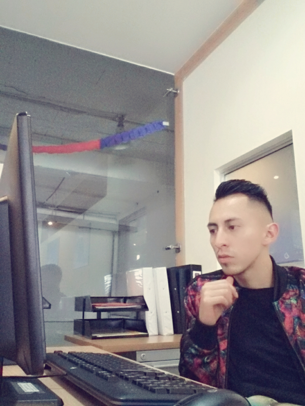 Date this sensual Ecuador man RICHARD from Quito EC204