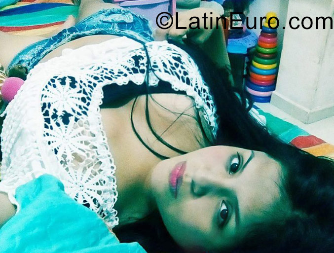 Date this athletic Colombia girl Lizeth from Cali CO22032
