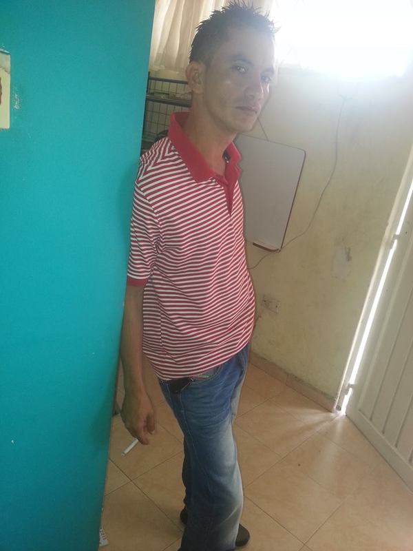 Date this good-looking Colombia man Marlon from Bucaramanga CO22214