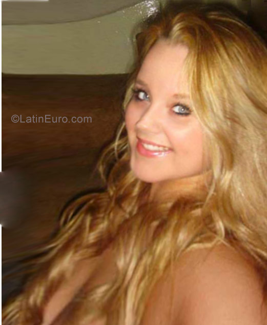 Date this lovely Russia girl Honeymoon from Perm RU66