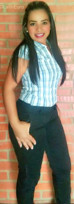 Date this cute Venezuela girl Lily from Lara VE1967