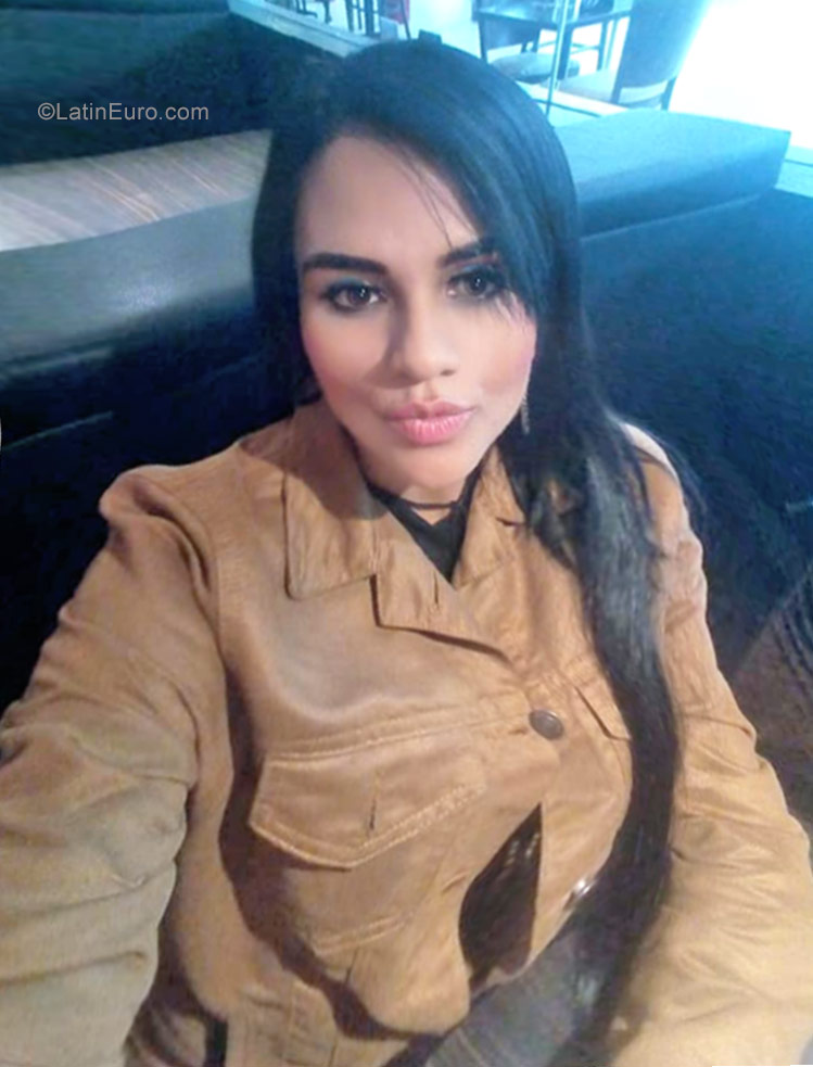 Date this passionate Colombia girl Nancy from Medellin CO22343