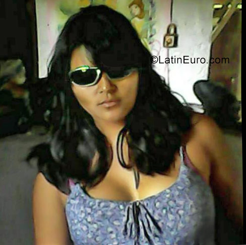 Date this fun Honduras girl Lilian from Comayagua HN2361