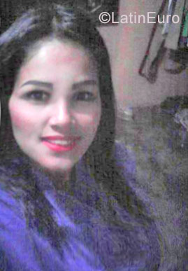 Date this lovely Venezuela girl Rosalinda from Guanare VE1001