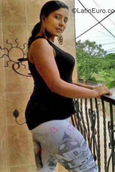 Date this voluptuous Colombia girl Katherine from Cali CO22486