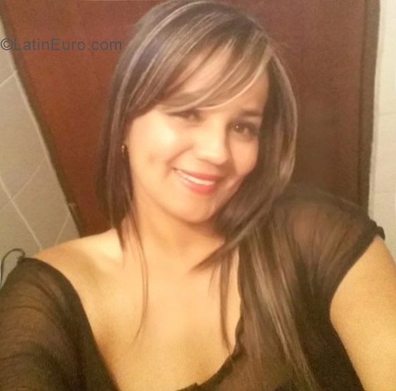 Date this tall Colombia girl Tatiana from Medellin CO22588