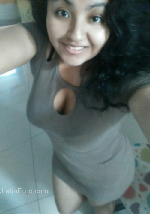 Date this georgeous Peru girl Suli from Lima PE1171