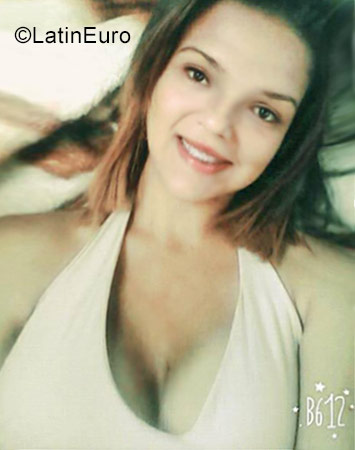 Date this charming Venezuela girl Fanny from Aragua VE1200