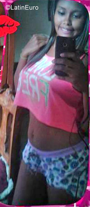 Date this hard body Venezuela girl Melani from Caracas VE1234