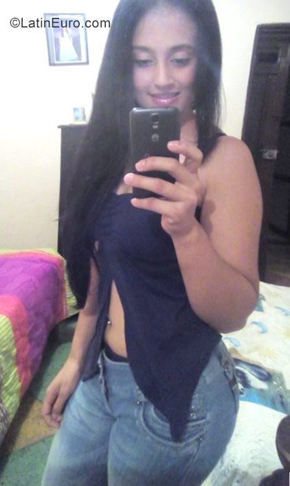 Date this exotic Colombia girl Yuliana from Medellin CO23036