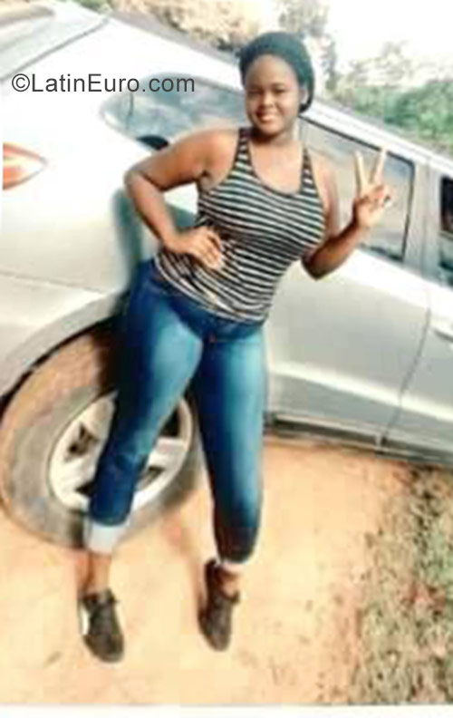 Date this tall Dominican Republic girl Johanna from Santo Domingo DO40265