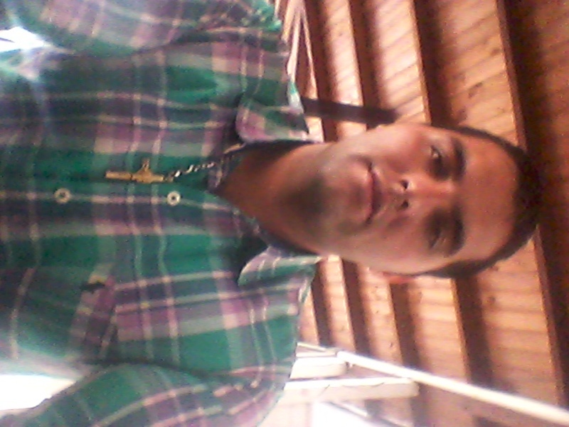 Date this pretty Colombia man Anderson from Tulua CO23569