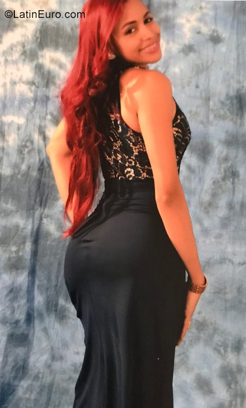 Date this charming Dominican Republic girl Maryelis from Santo Domingo DO31969