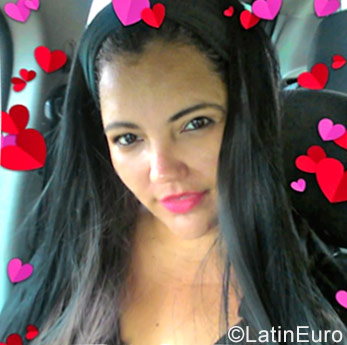 Date this attractive Brazil girl Debora from Paulina BR10503