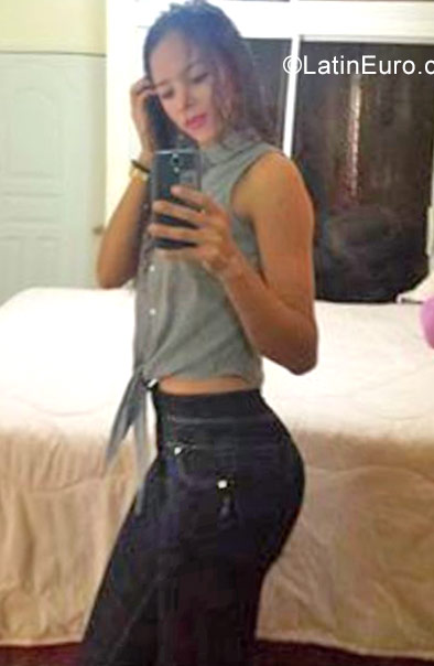 Date this exotic Dominican Republic girl Ana2020 from Santiago DO32007