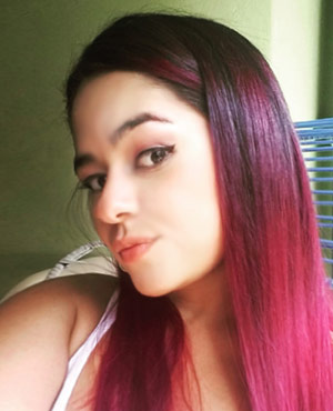 Date this good-looking Colombia girl Karol from  CO23645