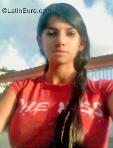Date this beautiful Venezuela girl Yelitza from Trujillo VE1487
