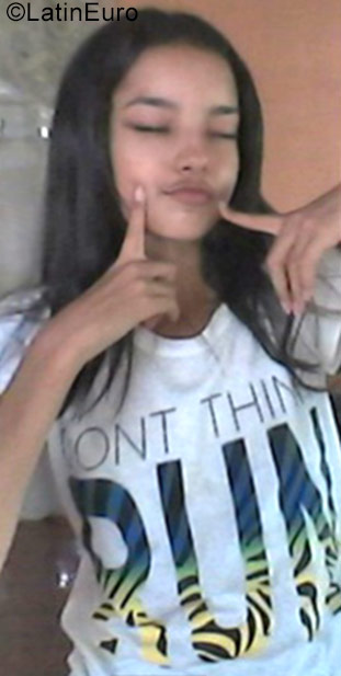 Date this young Venezuela girl Camila from Monagas VE1558