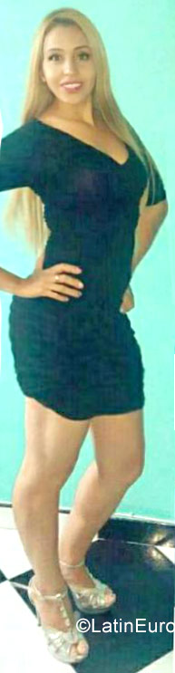 Date this pretty Colombia girl Jessi bueno from Bogota CO23763