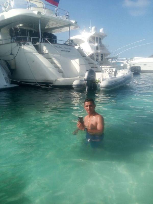 Date this good-looking Venezuela man Gabriel from Caracas VE1596