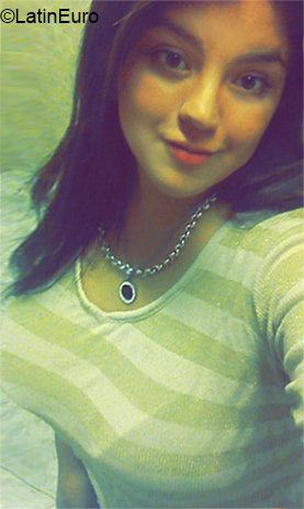 Date this attractive Argentina girl Rocio from Buenos Aires AR142