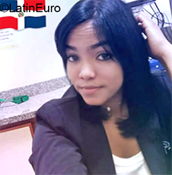 Date this hot Dominican Republic girl Manuela from Santo Domingo DO32560